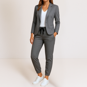 Beatrice | Modern Elegance in a Comfortable Outfit
