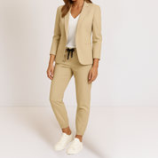Beatrice | Modern Elegance in a Comfortable Outfit