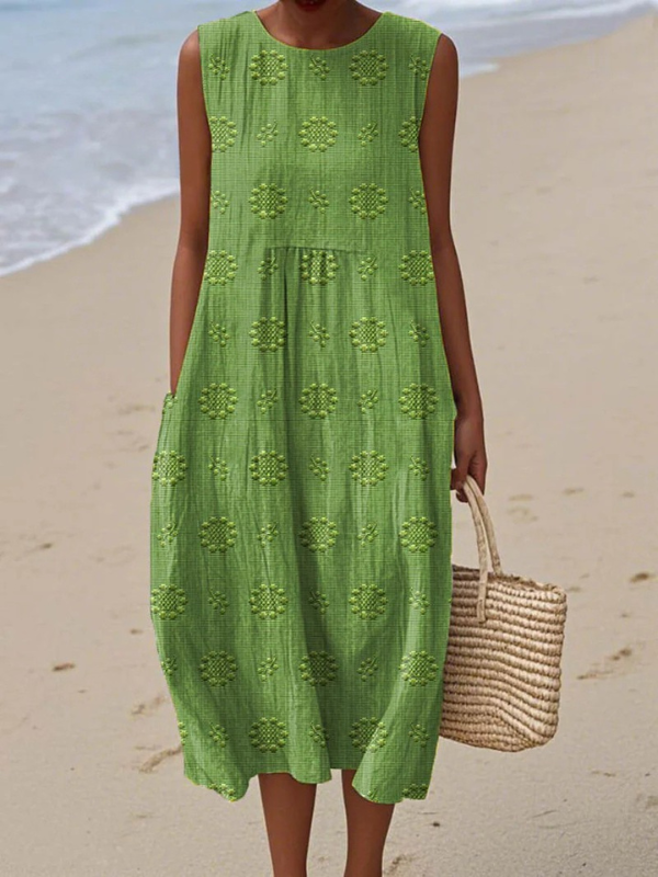 Sara | Airy and Sleeveless Summer Dress