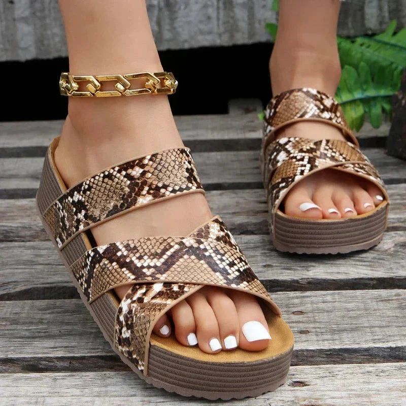 Flor | Orthopaedic sandals
